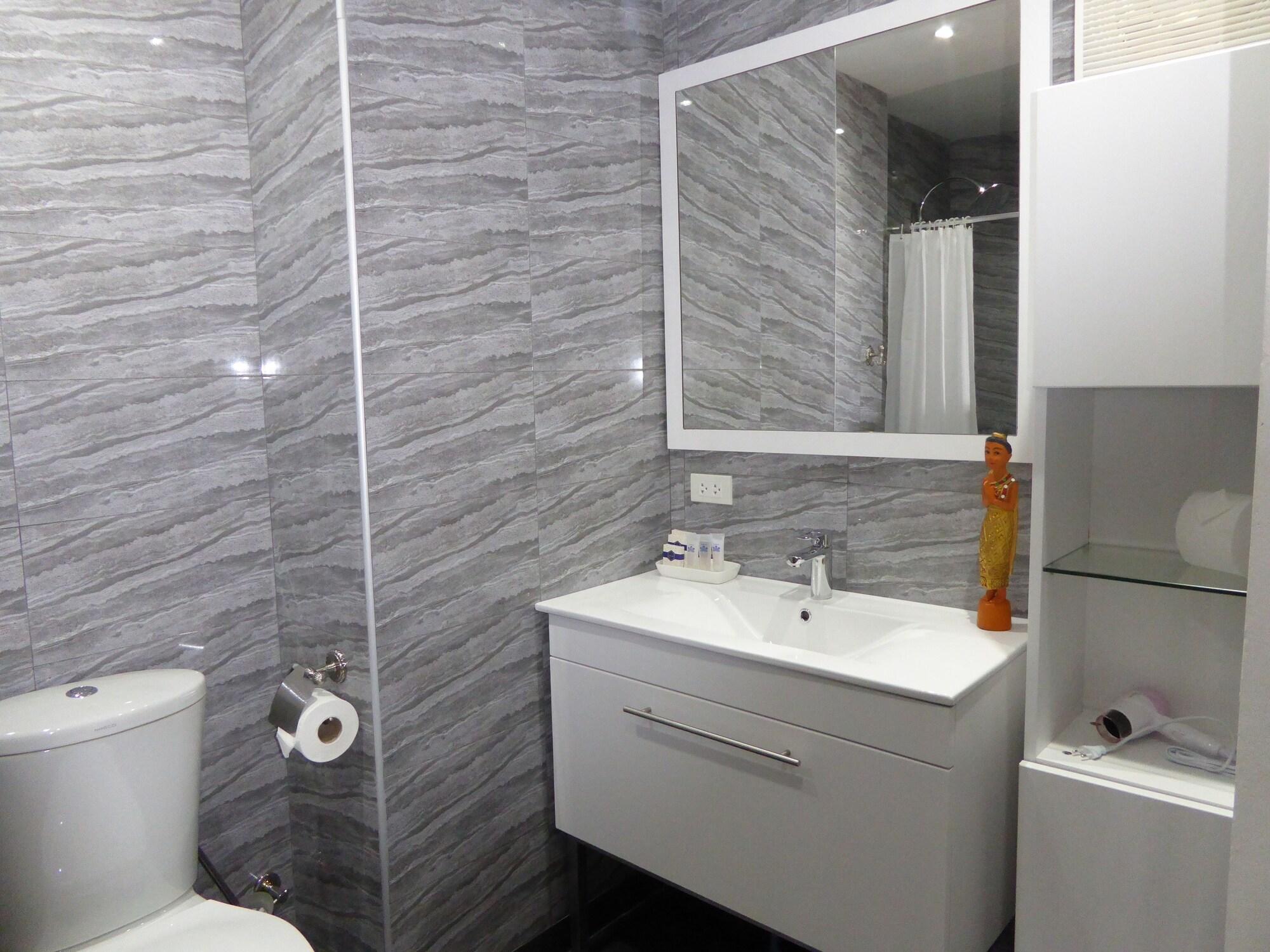 באן פה The Orchid Beach Resort @ Vip Chain Resort מראה חיצוני תמונה