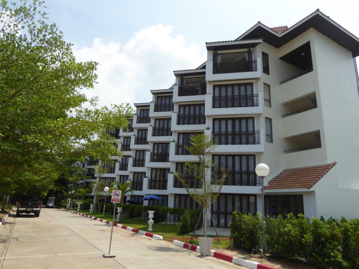 באן פה The Orchid Beach Resort @ Vip Chain Resort מראה חיצוני תמונה